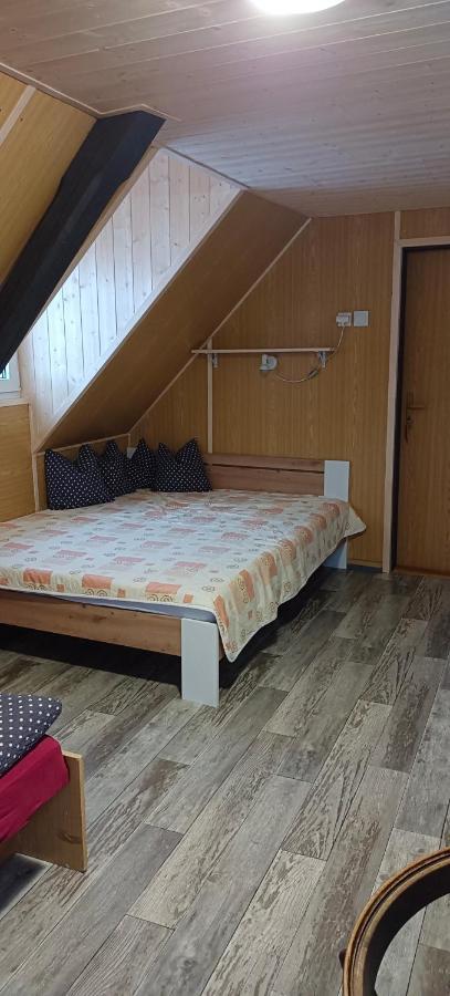 Penzion Kobr Pec pod Sněžkou Extérieur photo