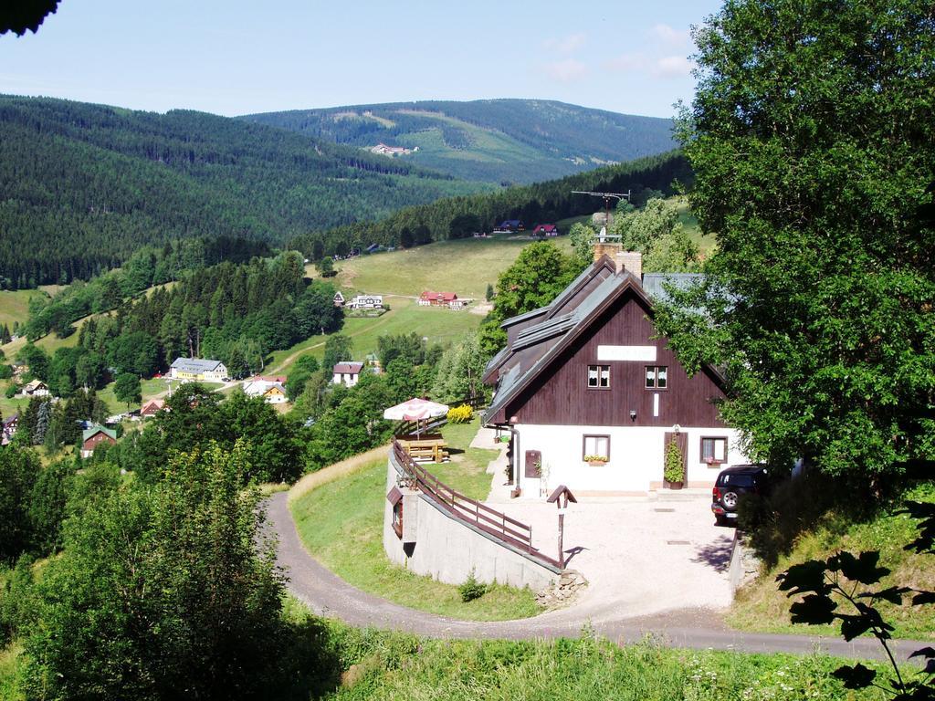 Penzion Kobr Pec pod Sněžkou Extérieur photo