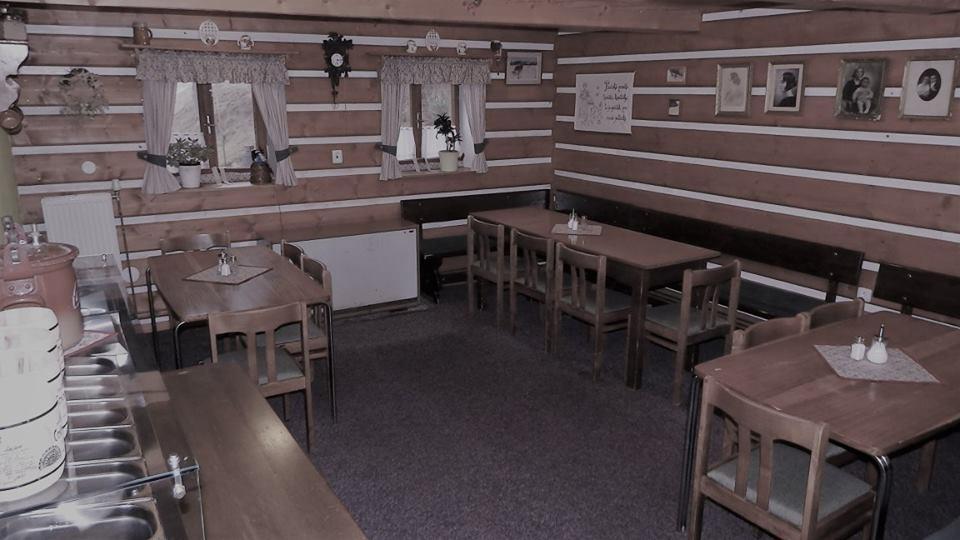 Penzion Kobr Pec pod Sněžkou Extérieur photo
